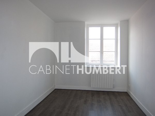 APPARTEMENT T2 A LOUER - ST ETIENNE CENTRE VILLE - 39 m2 - 420 &euro; charges comprises par mois