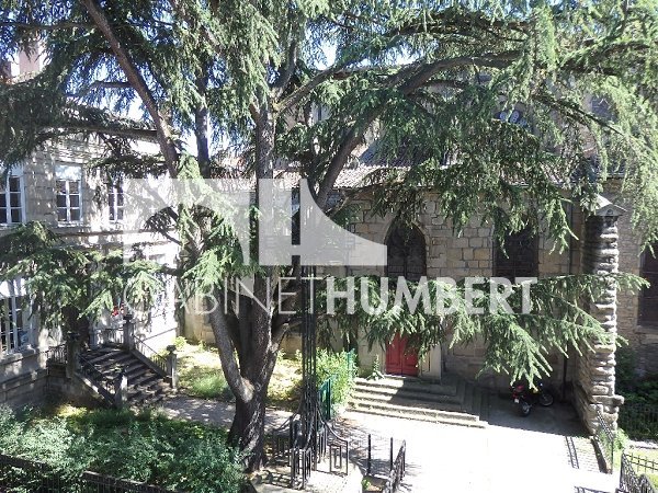 APPARTEMENT T2 A LOUER - ST ETIENNE CENTRE VILLE - 42.32 m2 - 380 &euro; charges comprises par mois
