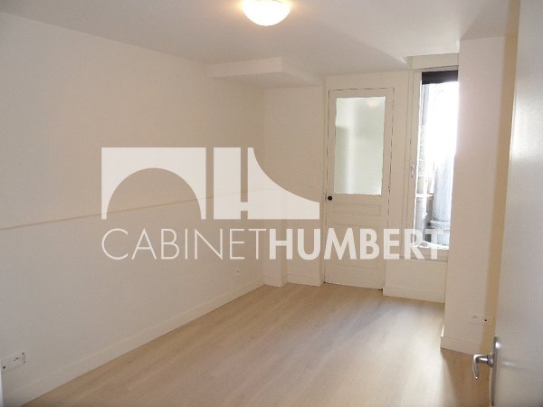 APPARTEMENT T2 A LOUER - ST ETIENNE CENTRE VILLE - 49.9 m2 - 570�&euro; charges comprises par mois