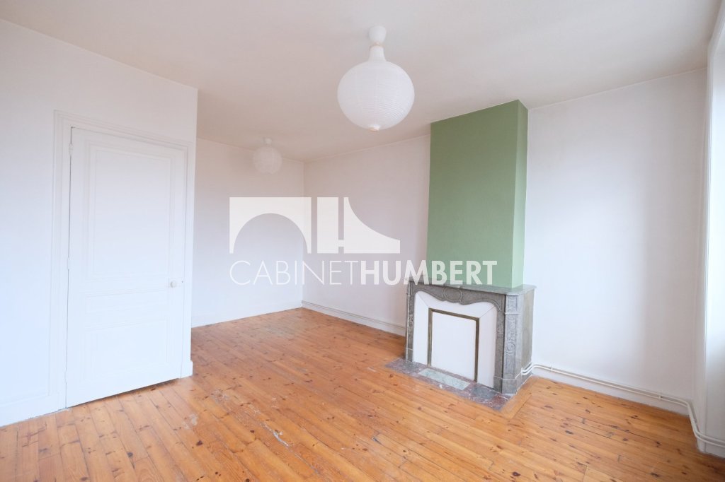 APPARTEMENT T2 A LOUER - ST ETIENNE CENTRE VILLE - 50.26 m2 - 495 € charges comprises par mois