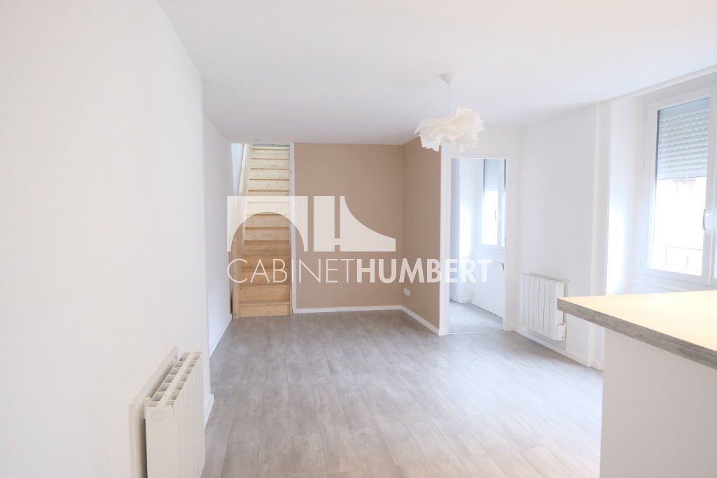 APPARTEMENT T2 A LOUER - ST ETIENNE CENTRE VILLE - 60 m2 - 520�&euro; charges comprises par mois