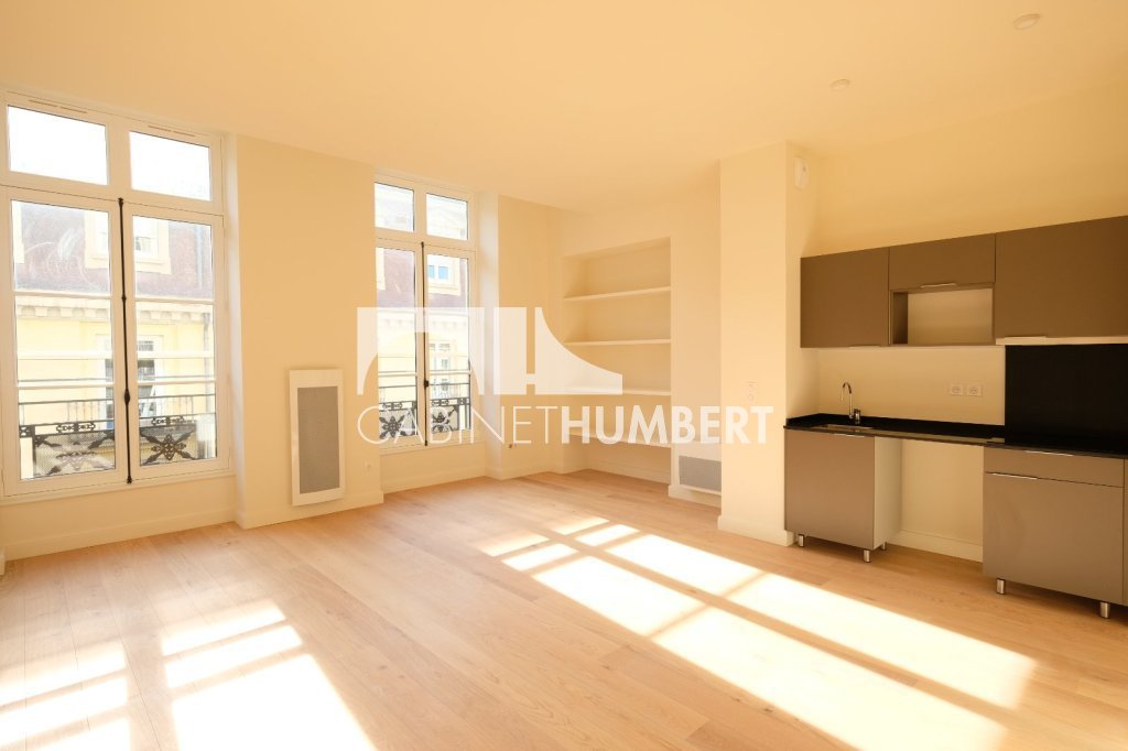 HYPER CENTRE A LOUER - ST ETIENNE CENTRE VILLE - 56.89 m2 - 590�&euro; charges comprises par mois