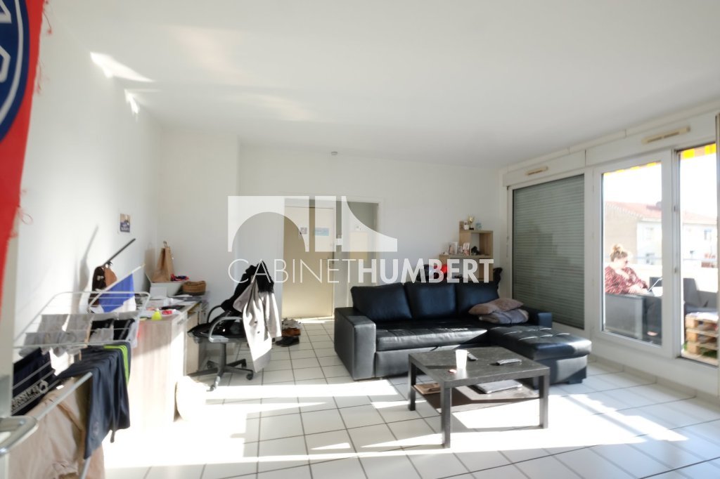 APPARTEMENT T2 A LOUER - ST ETIENNE CENTRE VILLE - 50.35 m2 - 600 &euro; charges comprises par mois