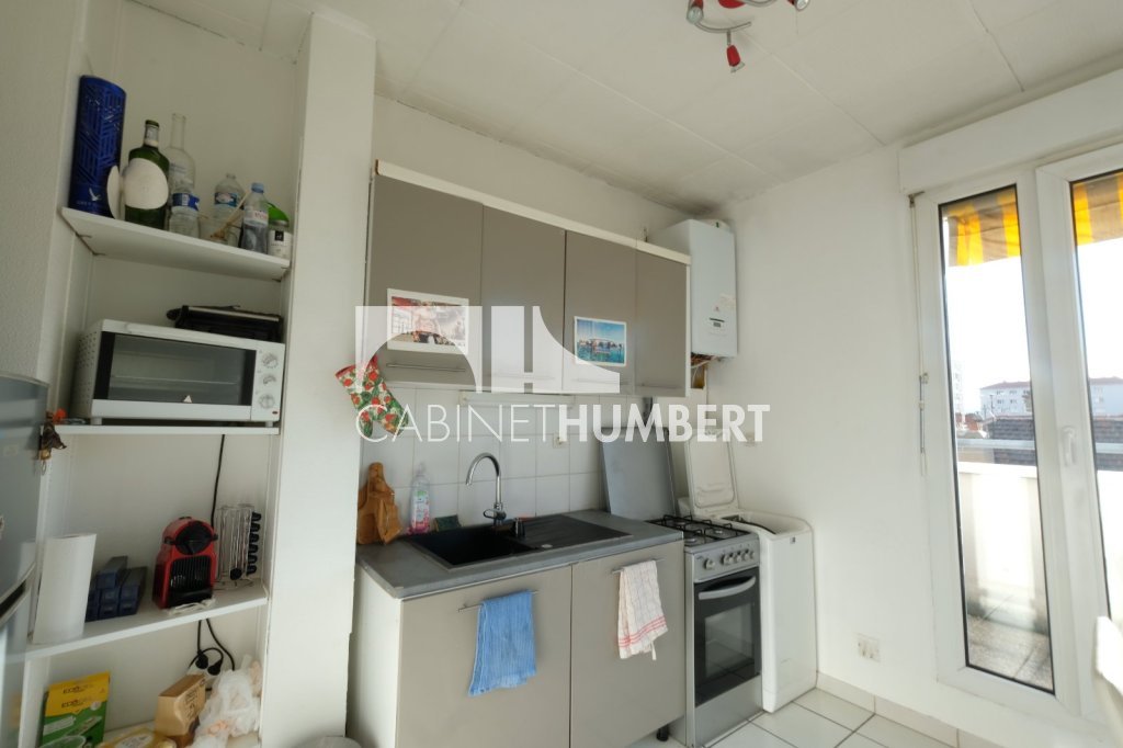 APPARTEMENT T2 A LOUER - ST ETIENNE CENTRE VILLE - 50.35 m2 - 600 &euro; charges comprises par mois