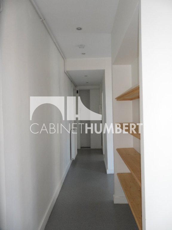 APPARTEMENT T2 A LOUER - ST ETIENNE CENTRE VILLE - 56.32 m2 - 495€ charges comprises par mois