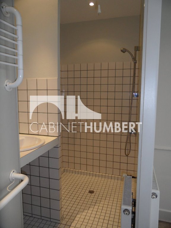 APPARTEMENT T2 A LOUER - ST ETIENNE CENTRE VILLE - 49.11 m2 - 485 &euro; charges comprises par mois