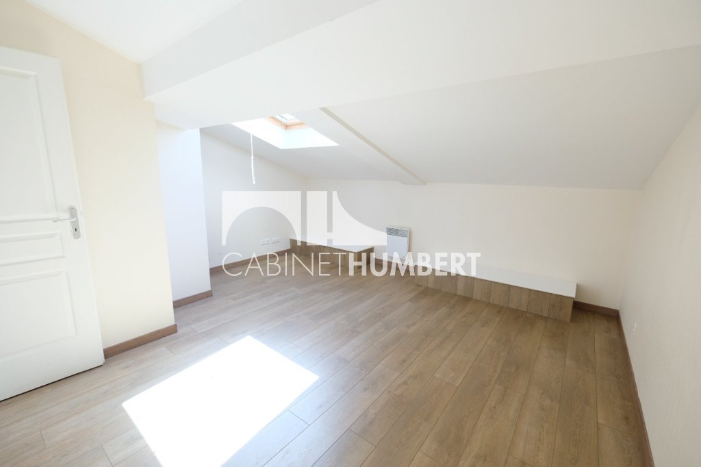 APPARTEMENT T2 A LOUER - ST ETIENNE CENTRE VILLE - 41.11 m2 - 450€ charges comprises par mois