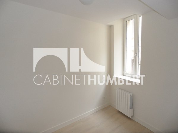 APPARTEMENT T2 A LOUER - ST ETIENNE CENTRE VILLE - 40.39 m2 - 460 &euro; charges comprises par mois