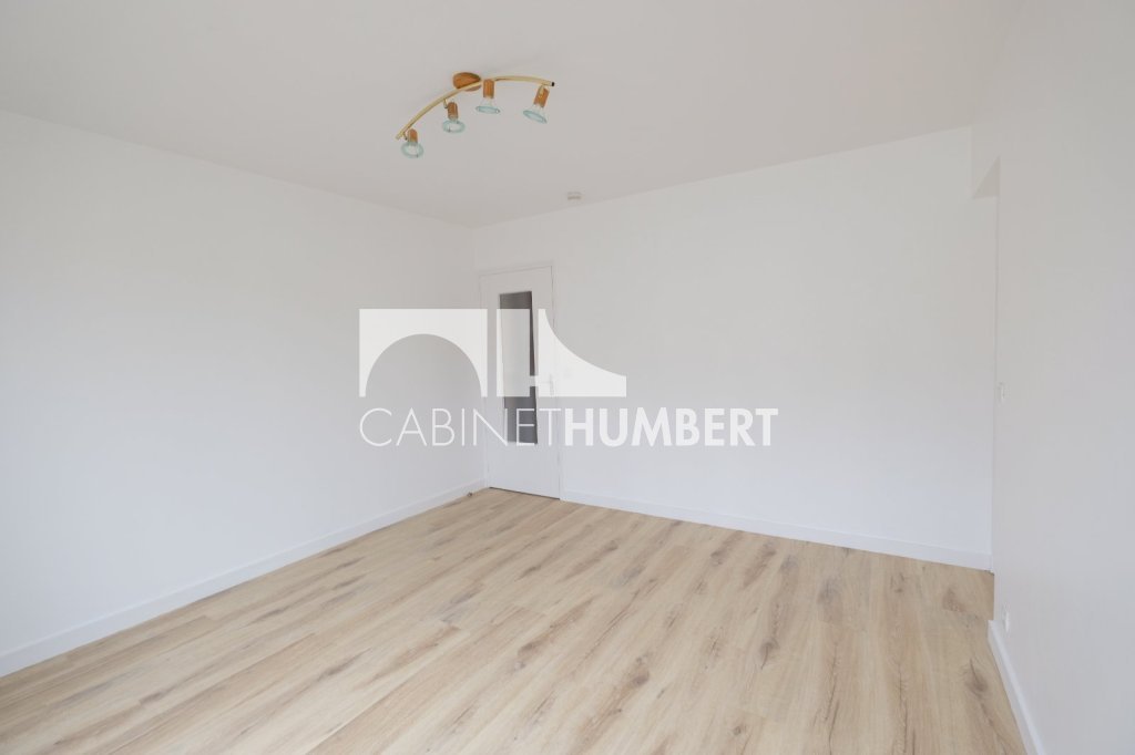 APPARTEMENT T2 A LOUER - ST ETIENNE CHATEAUCREUX - 45.78 m2 - 530 &euro; charges comprises par mois