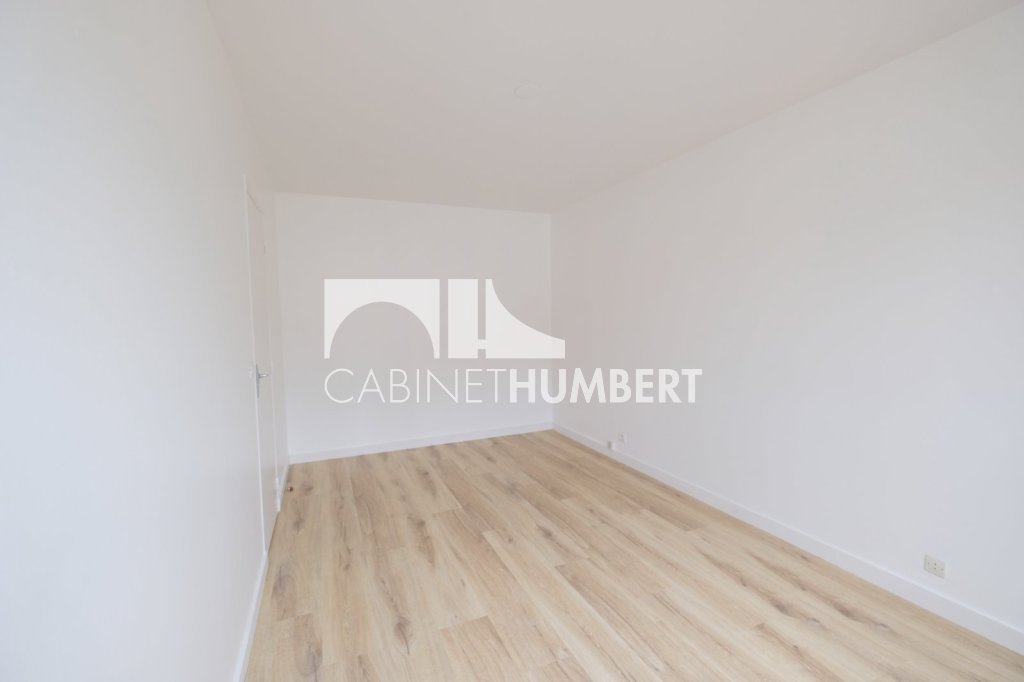 APPARTEMENT T2 A LOUER - ST ETIENNE CHATEAUCREUX - 45.78 m2 - 530 &euro; charges comprises par mois