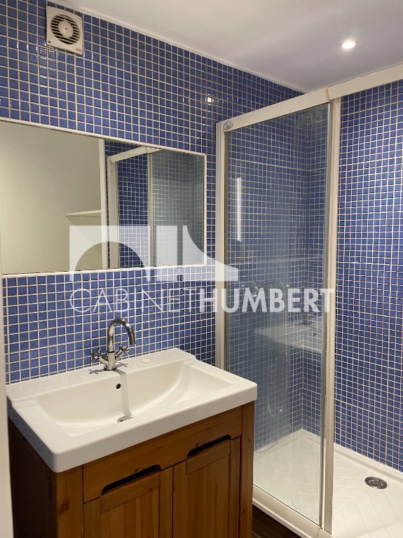 APPARTEMENT T2 A LOUER - ST ETIENNE FACULTE / CENTRE DEUX - 44 m2 - 387 &euro; charges comprises par mois