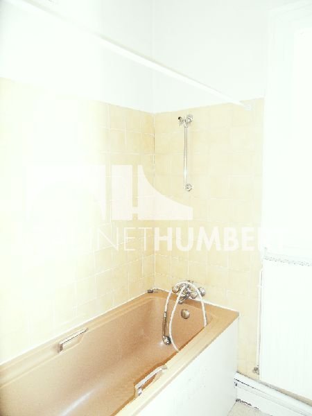 APPARTEMENT T2 A LOUER - ST ETIENNE FACULTE / CENTRE DEUX - 63.58 m2 - 470€ charges comprises par mois