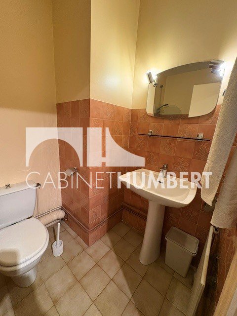 APPARTEMENT T2 A LOUER - ST ETIENNE FAURIEL - 43 m2 - 515 &euro; charges comprises par mois