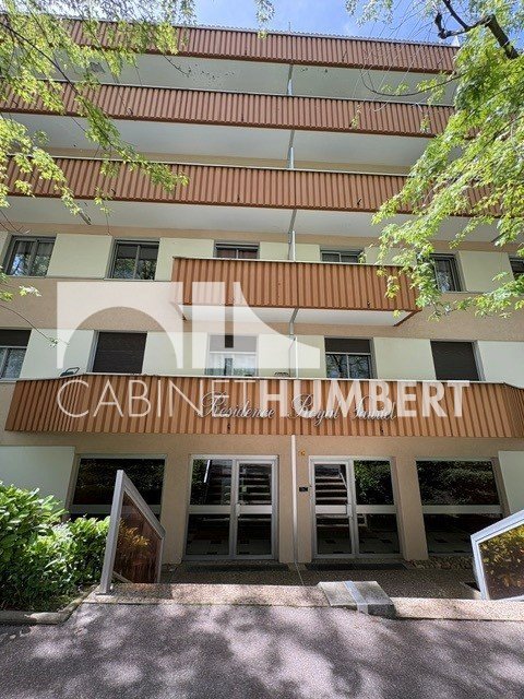 APPARTEMENT T2 A LOUER - ST ETIENNE FAURIEL - 43 m2 - 520 &euro; charges comprises par mois