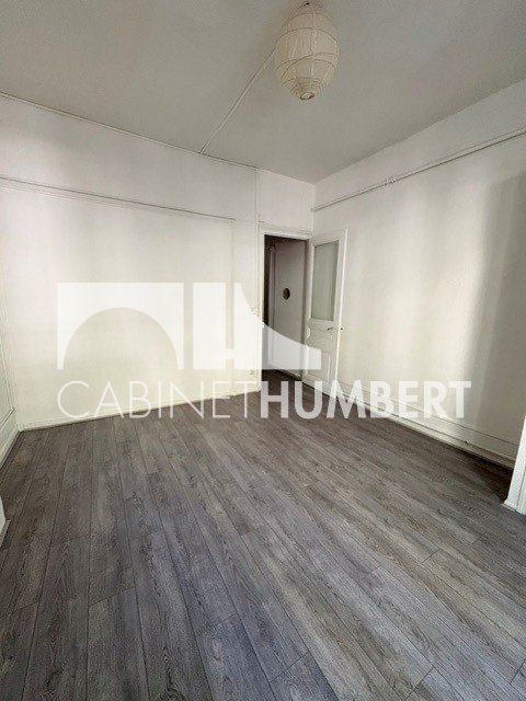 APPARTEMENT T2 A LOUER - ST ETIENNE FAURIEL - 43.49 m2 - 410 &euro; charges comprises par mois
