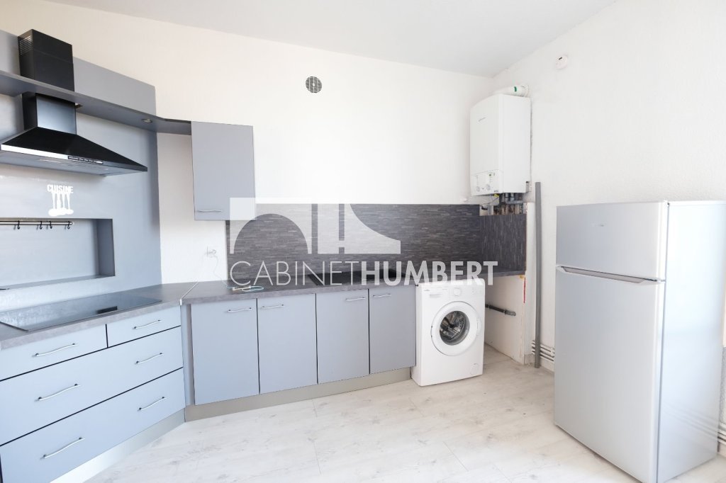 APPARTEMENT T2 A LOUER - ST ETIENNE FAURIEL - 49.65 m2 - 540�&euro; charges comprises par mois