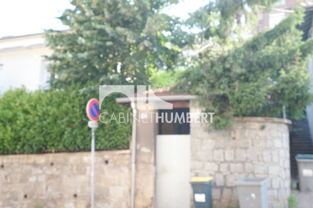 APPARTEMENT T2 A LOUER - ST ETIENNE FAURIEL - 49.65 m2 - 540�&euro; charges comprises par mois