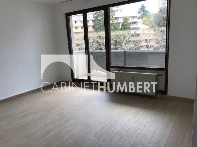 APPARTEMENT T2 A LOUER - ST ETIENNE FAURIEL - 42.96 m2 - 515 &euro; charges comprises par mois