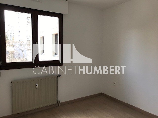 APPARTEMENT T2 A LOUER - ST ETIENNE FAURIEL - 42.96 m2 - 515 &euro; charges comprises par mois