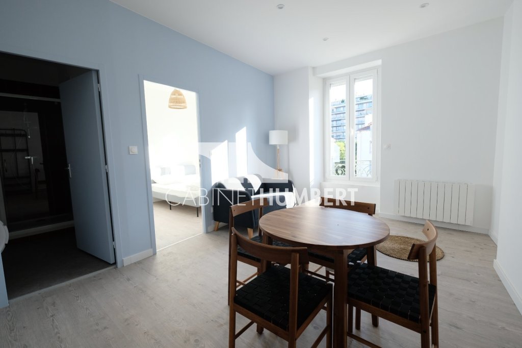 APPARTEMENT T2 A LOUER - ST ETIENNE FAURIEL - 32.16 m2 - 475 &euro; charges comprises par mois