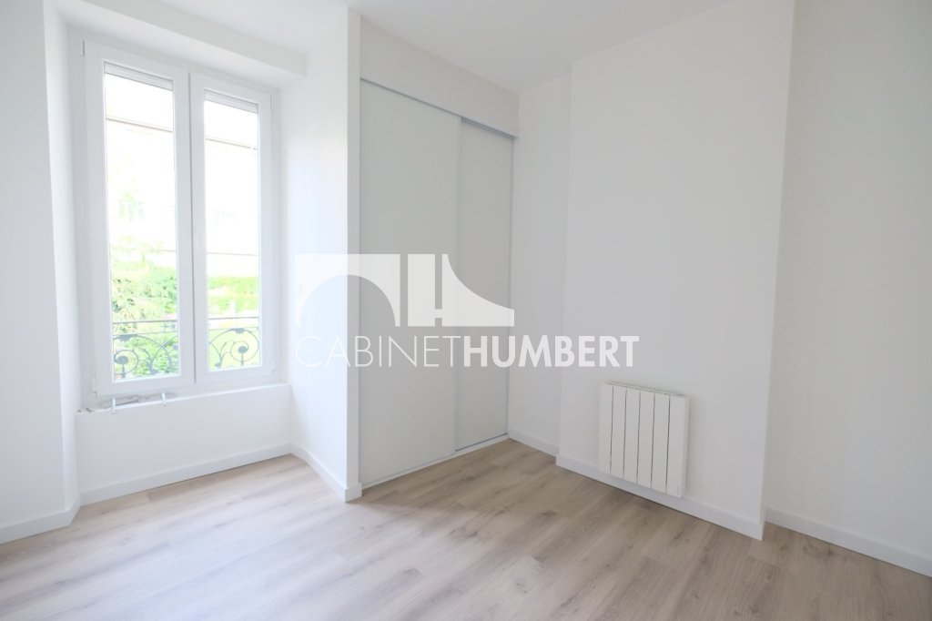 APPARTEMENT T2 A LOUER - ST ETIENNE FAURIEL - 36.48 m2 - 460�&euro; charges comprises par mois