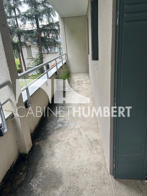 APPARTEMENT T2 A LOUER - ST ETIENNE FAURIEL - 46.94 m2 - 560 &euro; charges comprises par mois