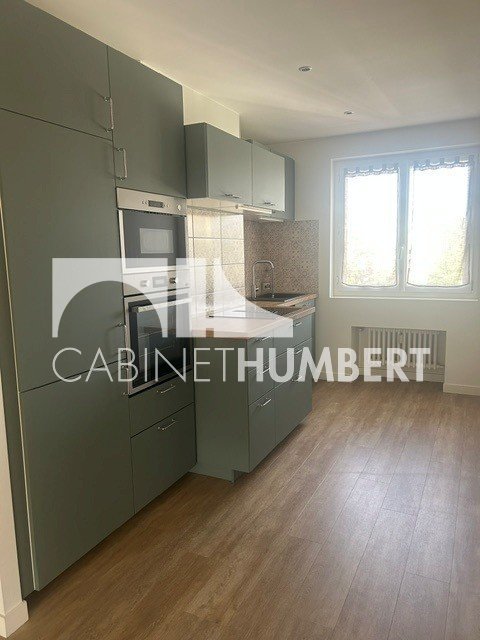 APPARTEMENT T2 A LOUER - ST ETIENNE FAURIEL - 47.02 m2 - 565 &euro; charges comprises par mois