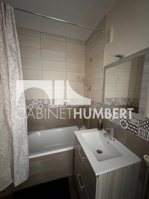 APPARTEMENT T2 A LOUER - ST ETIENNE LA M�TARE - 50.9 m2 - 570�&euro; charges comprises par mois