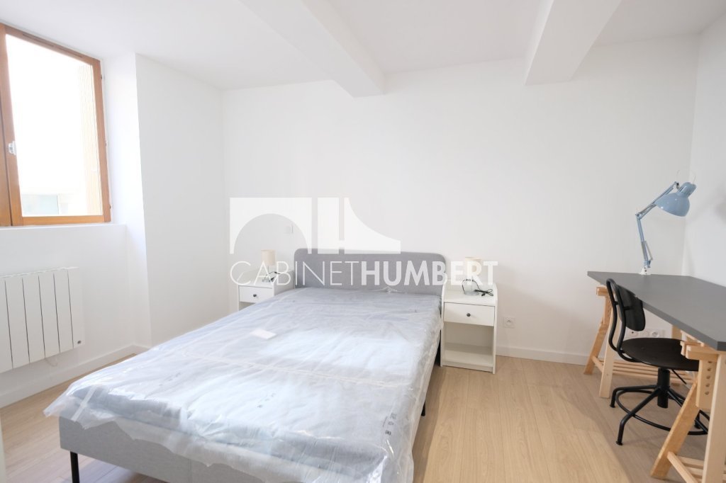 APPARTEMENT T2 A LOUER - ST ETIENNE PROCHE CHATEAUCREUX - 29.78 m2 - 430 &euro; charges comprises par mois