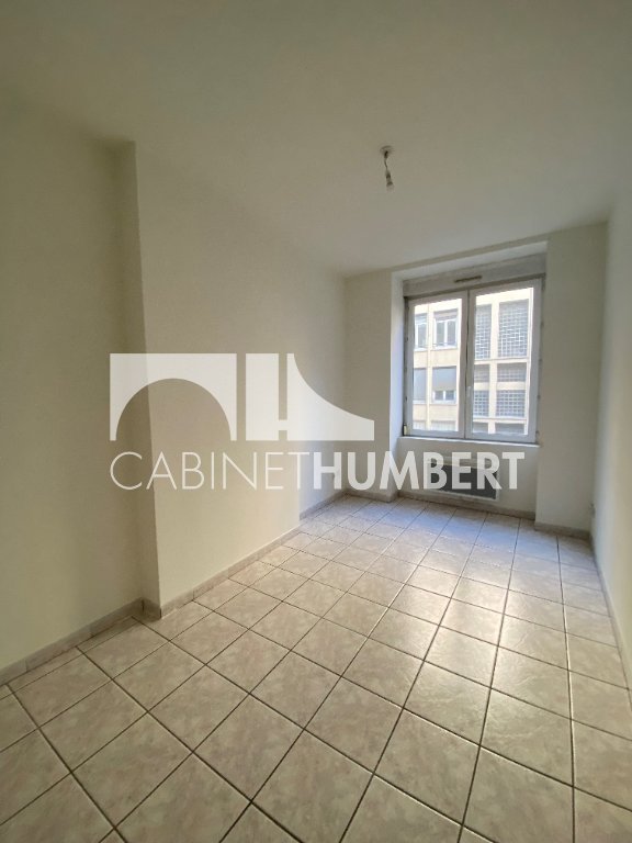 APPARTEMENT T2 A LOUER - ST ETIENNE PREFECTURE - 43.55 m2 - 420€ charges comprises par mois