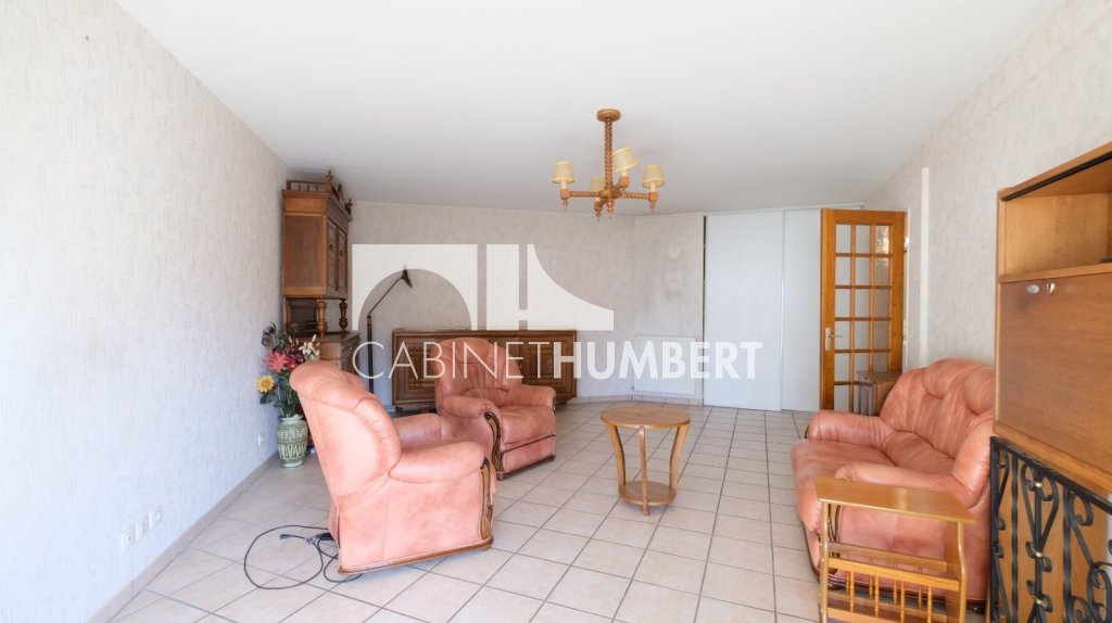 APPARTEMENT T2 A VENDRE - FIRMINY - 62.59 m2 - 99 000 €