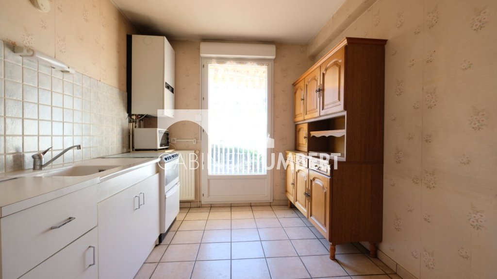 APPARTEMENT T2 A VENDRE - FIRMINY - 62.59 m2 - 99 000 €