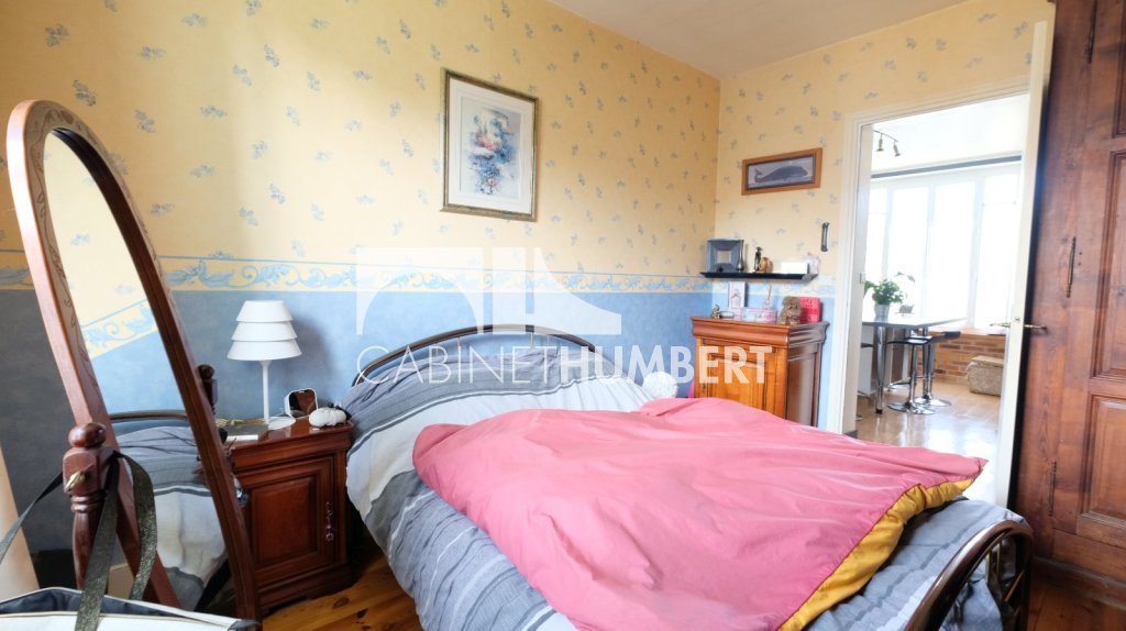 APPARTEMENT T2 A VENDRE - ST CHAMOND - 55.78 m2 - 78000€