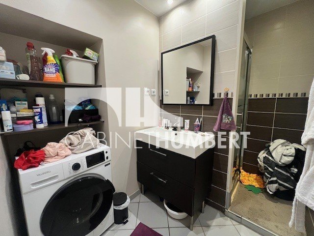 APPARTEMENT T2 A VENDRE - ST ETIENNE BADOUILLRE - 48.6 m2 - 79500€