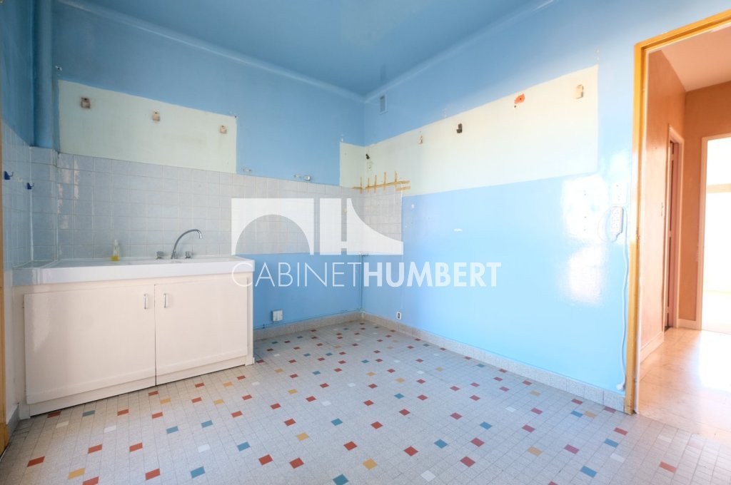 APPARTEMENT T2 A VENDRE - ST ETIENNE CENTRE VILLE - 57.01 m2 - 59000€