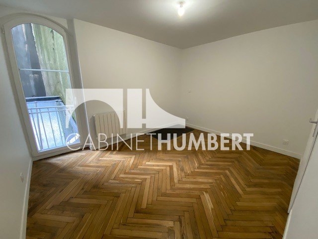 APPARTEMENT T2 A VENDRE - ST ETIENNE CENTRE VILLE - 42.86 m2 - 78500€