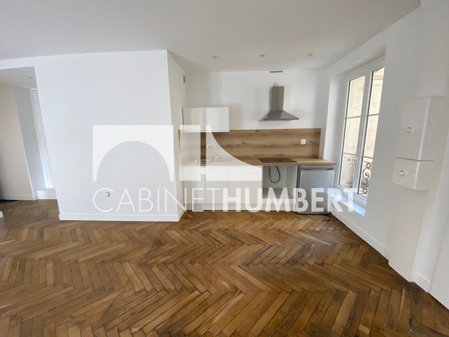 APPARTEMENT T2 A VENDRE - ST ETIENNE CENTRE VILLE - 42.86 m2 - 78500€