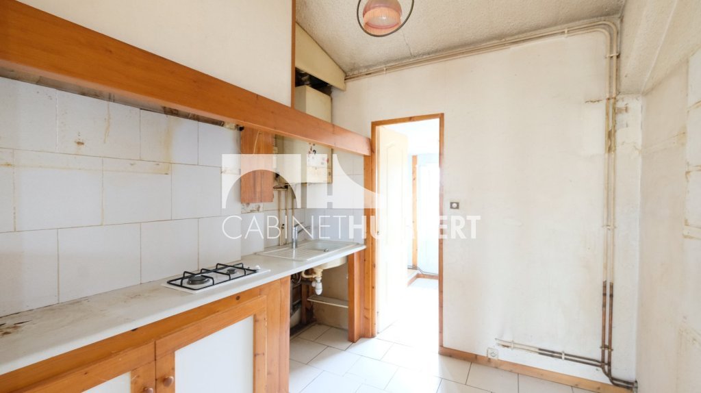 APPARTEMENT T2 A VENDRE - ST ETIENNE CENTRE VILLE - 61.8 m2 - 39�000�&euro;