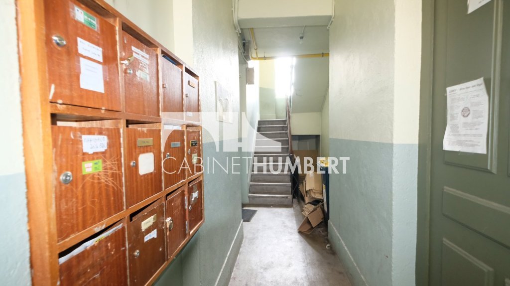 APPARTEMENT T2 A VENDRE - ST ETIENNE CENTRE VILLE - 61.8 m2 - 39�000�&euro;