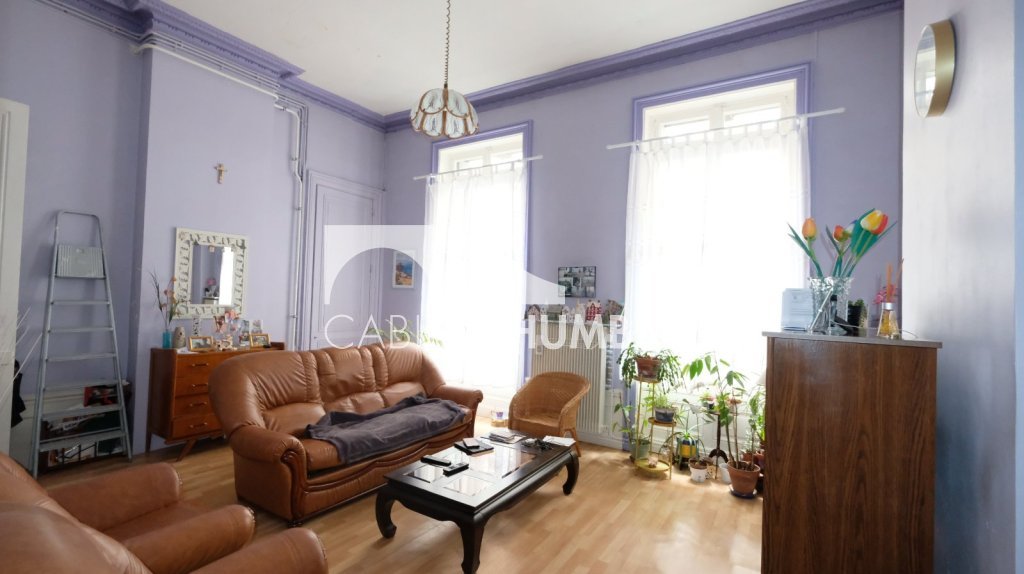 APPARTEMENT T2 A VENDRE - ST ETIENNE CENTRE VILLE - 57.85 m2 - 55 000 &euro;