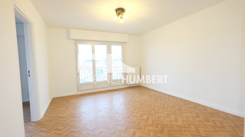 APPARTEMENT T2 A VENDRE - ST ETIENNE CHATEAUCREUX - 46.15 m2 - 69�500�&euro;