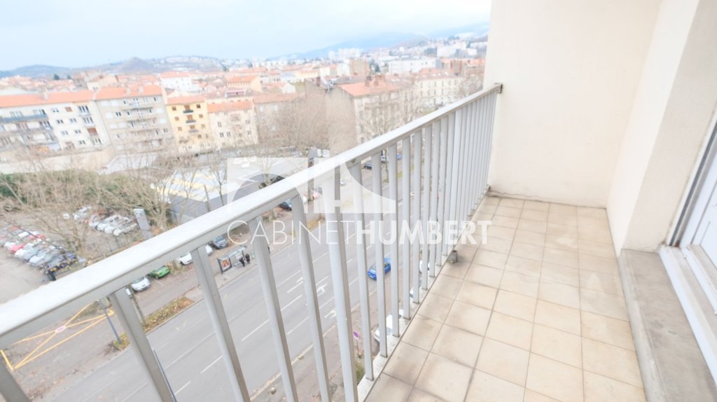 APPARTEMENT T2 A VENDRE - ST ETIENNE CHATEAUCREUX - 46.15 m2 - 69�500�&euro;
