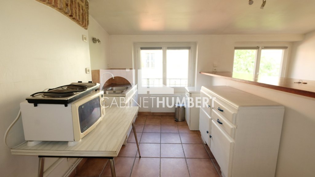 APPARTEMENT T2 A VENDRE - ST ETIENNE FACULTE / CENTRE DEUX - 40.19 m2 - 54 000 &euro;