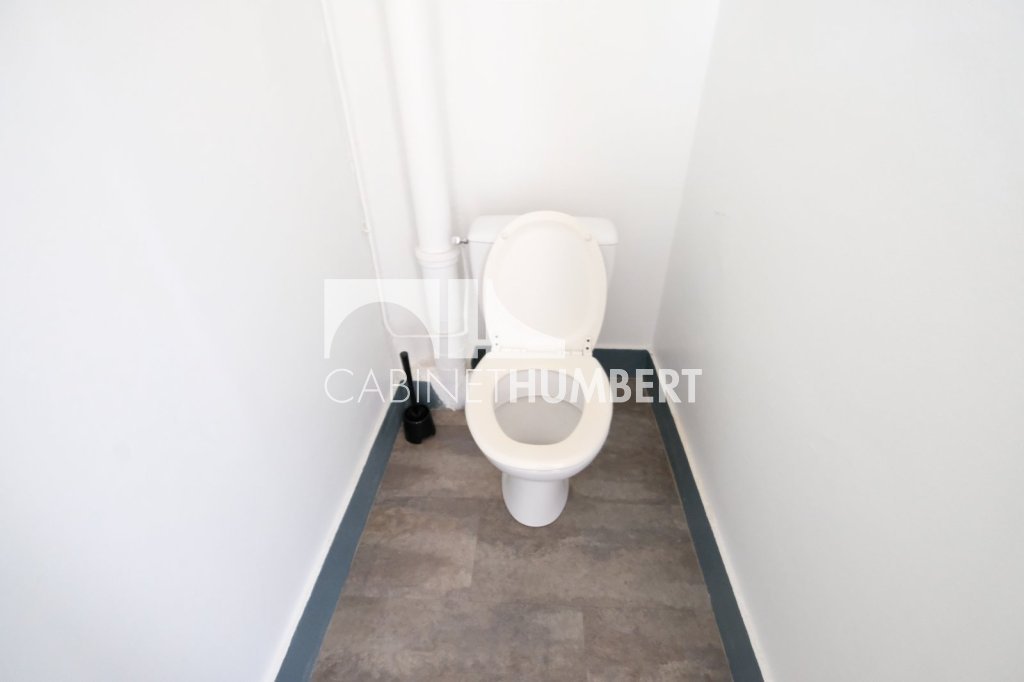 APPARTEMENT T2 A VENDRE - ST ETIENNE FAURIEL - 53.87 m2 - 85 000 €