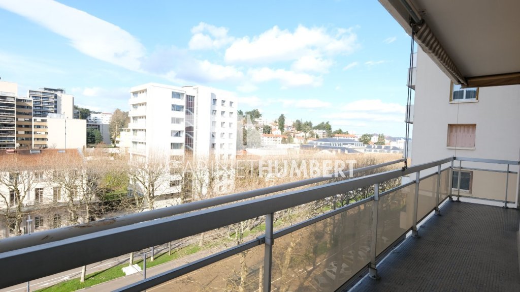 APPARTEMENT T2 A VENDRE - ST ETIENNE FAURIEL - 74 m2 - 88 500 €