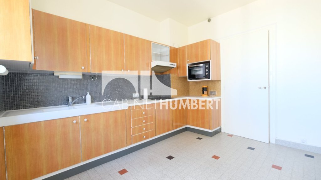 APPARTEMENT T2 A VENDRE - ST ETIENNE FAURIEL - 74 m2 - 88 500 €