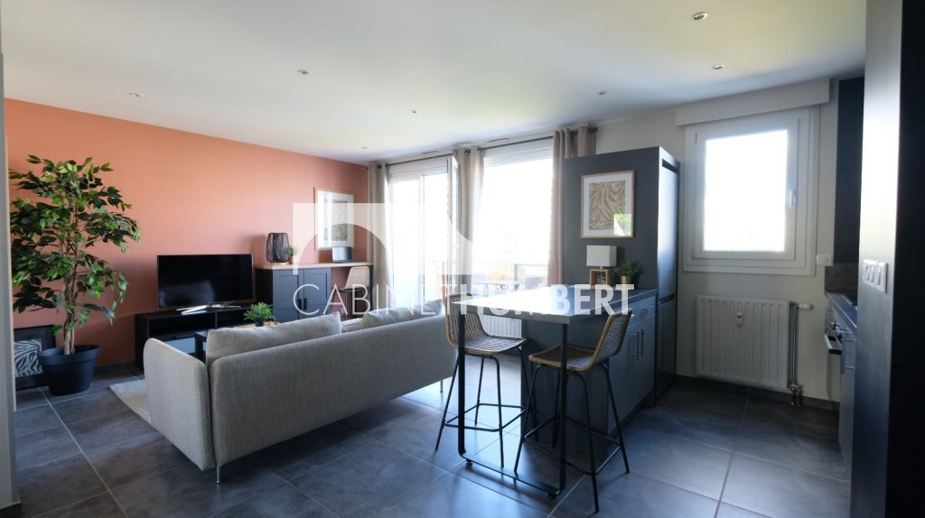 APPARTEMENT T2 A VENDRE - ST ETIENNE FAURIEL - 45.36 m2 - 119000€