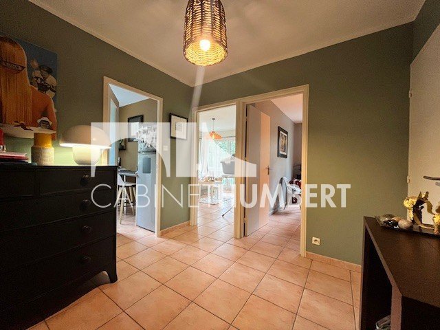 APPARTEMENT T2 A VENDRE - ST ETIENNE FAURIEL - 46.8 m2 - 75000€