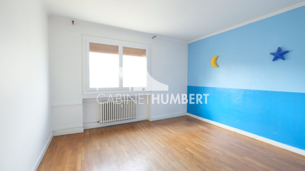 APPARTEMENT T2 A VENDRE - ST ETIENNE FAURIEL - 52 m2 - 75 000 &euro;