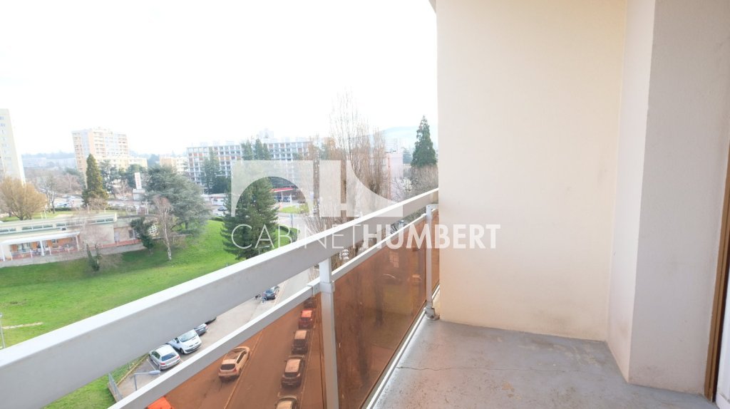 APPARTEMENT T2 A VENDRE - ST ETIENNE FAURIEL - 52 m2 - 75 000 &euro;